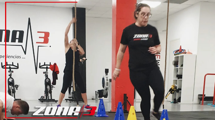 ¿Qué mejor manera de empezar o terminar el viernes que con una sesión de entrenamiento funcional en Zona3 Fitness?